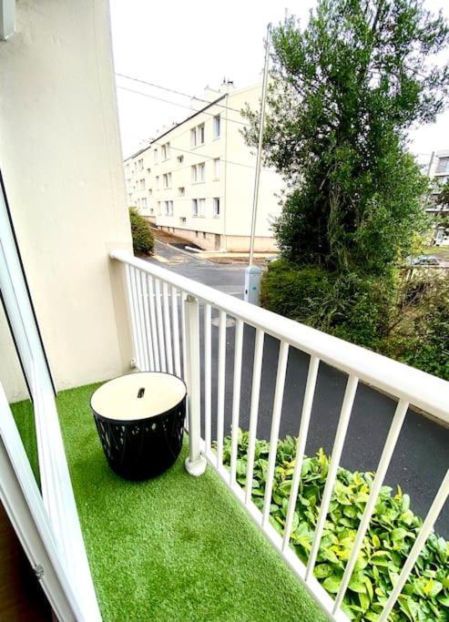 Pluton - Sils Apartment Caen Ngoại thất bức ảnh